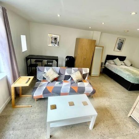 Cambridge City Centre Studio, Sleeps 3 Extérieur photo