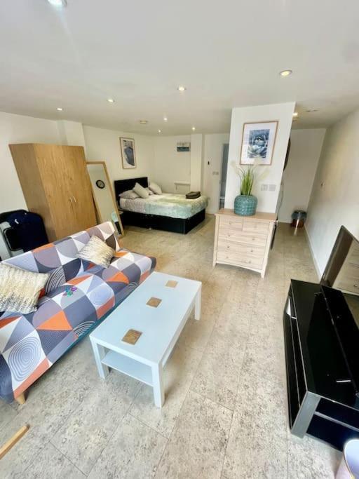 Cambridge City Centre Studio, Sleeps 3 Extérieur photo